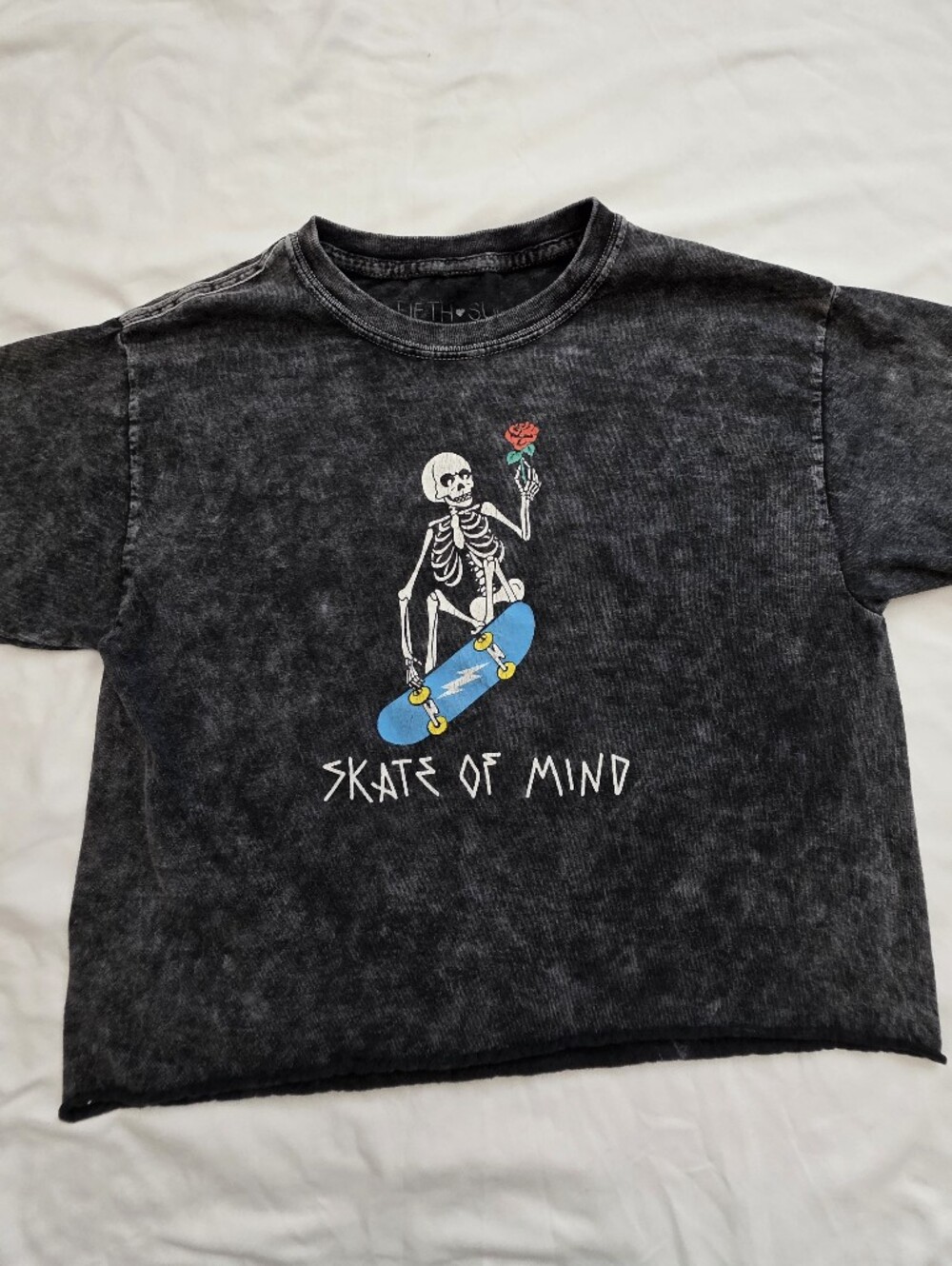 Acid-wash Black‎ Graphic Tee Skeleton Rose Skateboarding Skate of Mind Retro XS